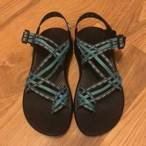NWOT Women’s chacos